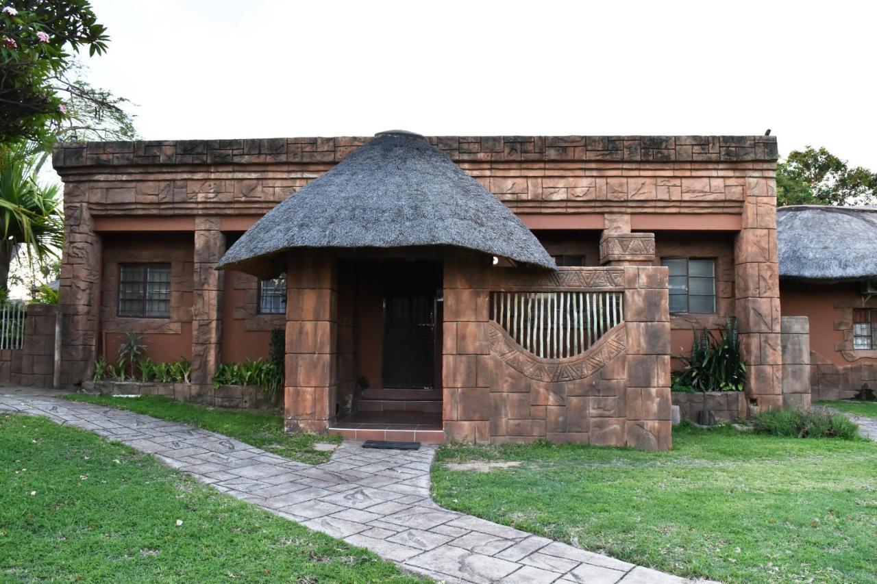 Tipperary Game Lodge - Nelspruit Karino Exterior foto